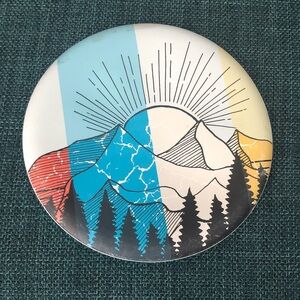 🩷 Mountain Scene Flying Disc